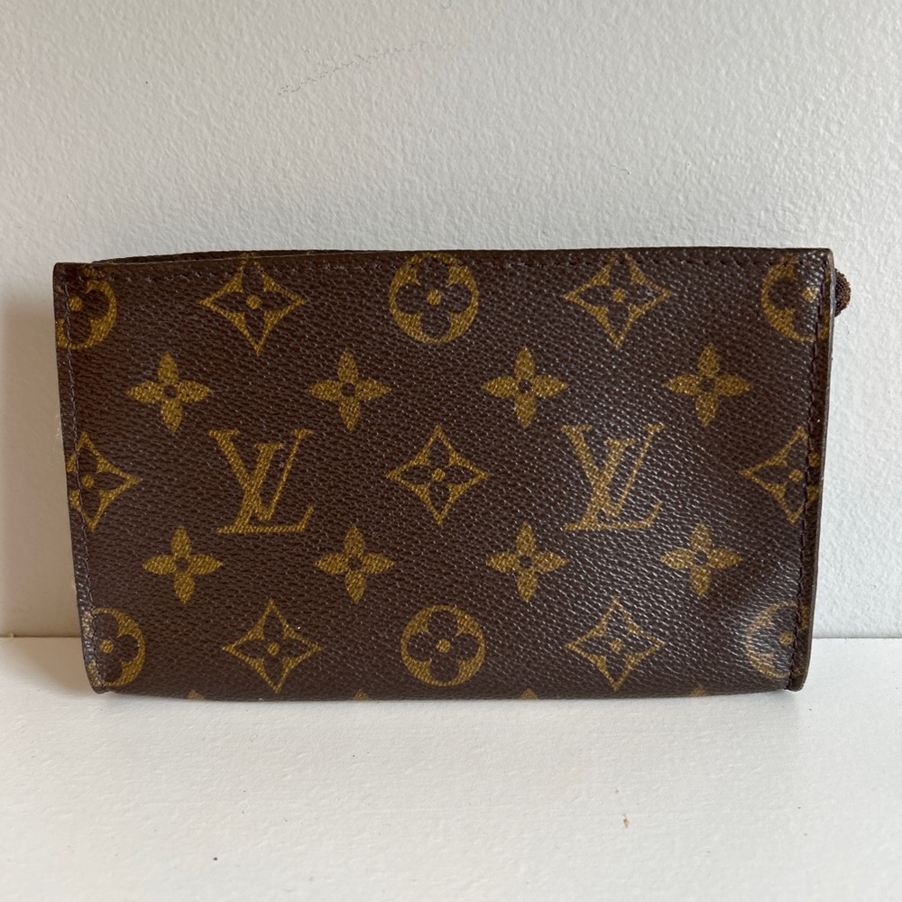 Louis Vuitton pouch